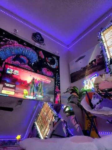 Cutiepiespanks live cam screenshot malefemale from United States on OhMiBod.Show — Interactive Live Cam Play — screenshot #1